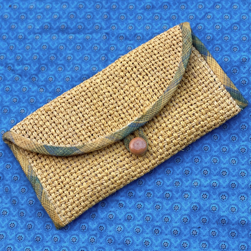 Vintage OOAK handmade envelope clutch w/flower details & wooden button closure